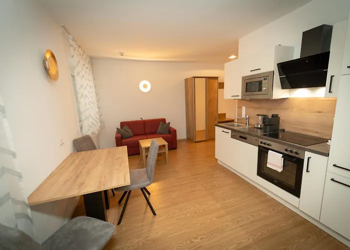 ホテル Stadler - Metzgerwirt ラーデンタイン