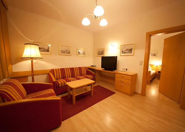 ホテル Stadler - Metzgerwirt 3*